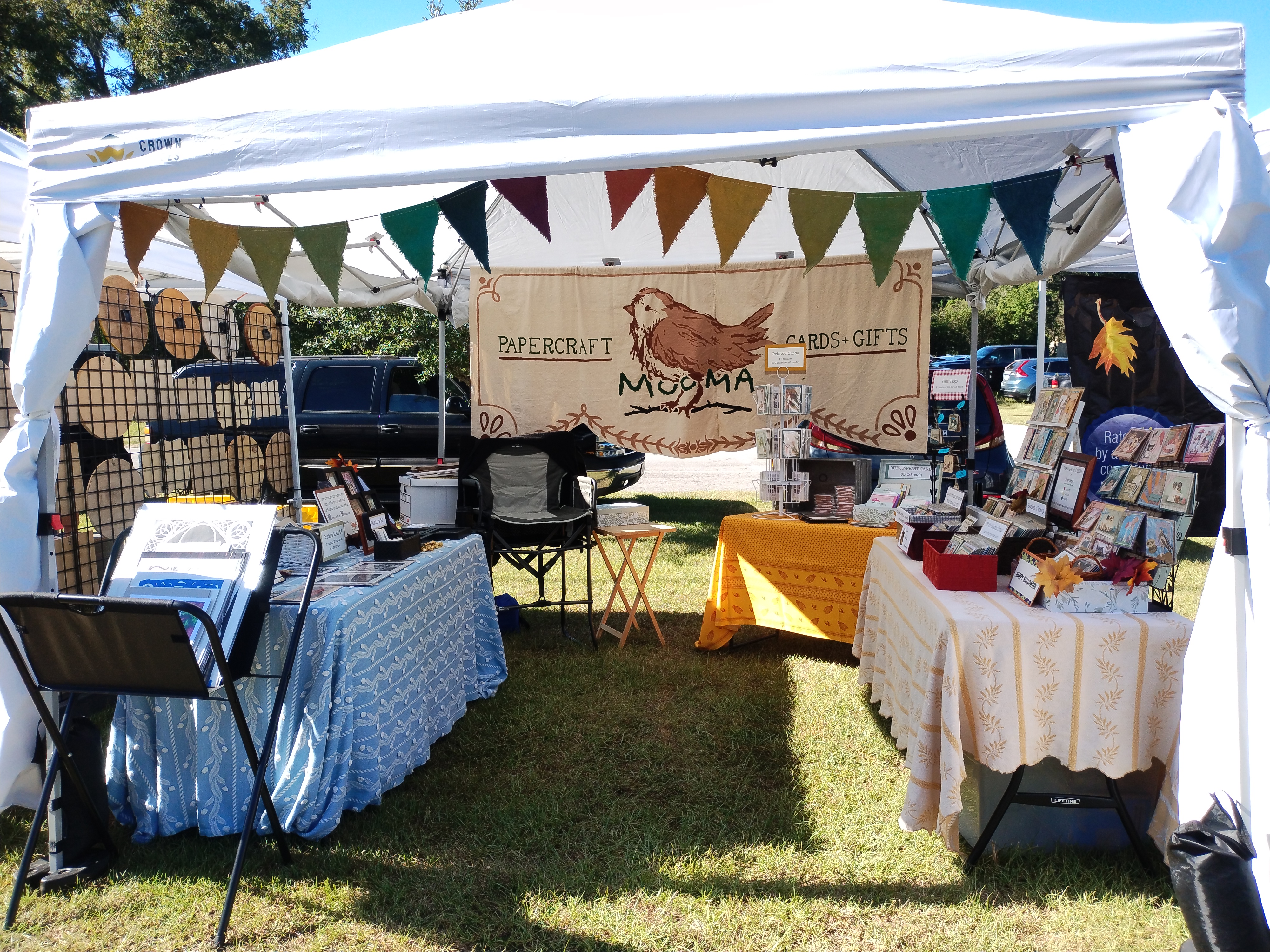 Mooma booth at a market